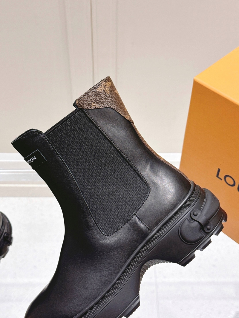 l0vis Vvtt0n boots